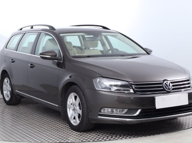 Volkswagen Passat B7 , Salon Polska, Klimatronic, Tempomat, Parktronic,-1