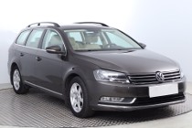 Volkswagen Passat B7 , Salon Polska, Klimatronic, Tempomat, Parktronic,