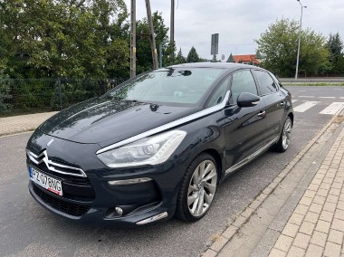 Citroen DS5-1