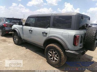 Ford Bronco-1