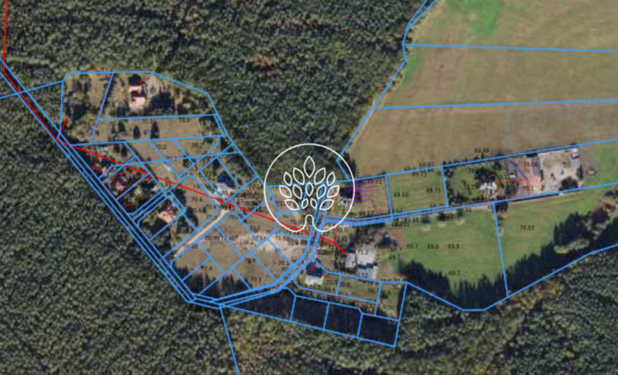 1585 m² | Ściana lasu | MPZP – další