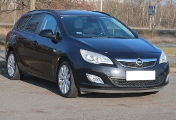 Opel Astra J , Klima, Tempomat, Parktronic, Podgrzewane siedzienia,ALU