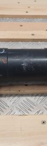 Cylinder hydrauliczny skrętu Massey Ferguson 7480 {Dana}-3