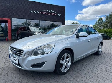 Volvo S60 II-1