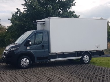 8EP CHŁODNIA AGREGAT CARRIER VIENTO 350 GRZANIE 4,13x2,06x1,89 -1