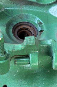 John Deere 7RXXX 7R330 7R 330 Zwrotnica Przegub Piasta R301661 RE592905 R135866-2