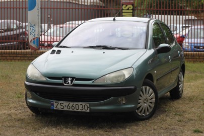 Salon Polska I-wszy właściciel Klima Elektryka Stan BDB 