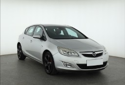 Opel Astra J , Klimatronic, Tempomat,ALU