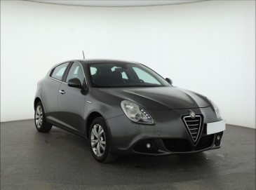 Alfa Romeo Giulietta , Salon Polska, Serwis ASO, Navi, Xenon, Klimatronic,
