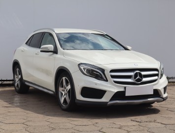 Mercedes-Benz Klasa GLA I , Salon Polska, Automat, Skóra, Xenon, Bi-Xenon, Klima,