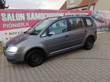 Volkswagen Touran I-1