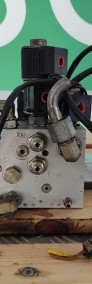 Rozdzielacz hydrauliczny Bucher 50721101 Komatsu WA 100 2011R-4