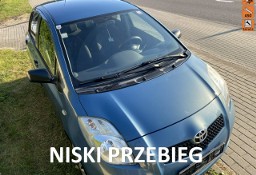 Toyota Yaris II Benzyna/Niski przebieg/Klimatyzacja/8 airbag/Niski przebieg