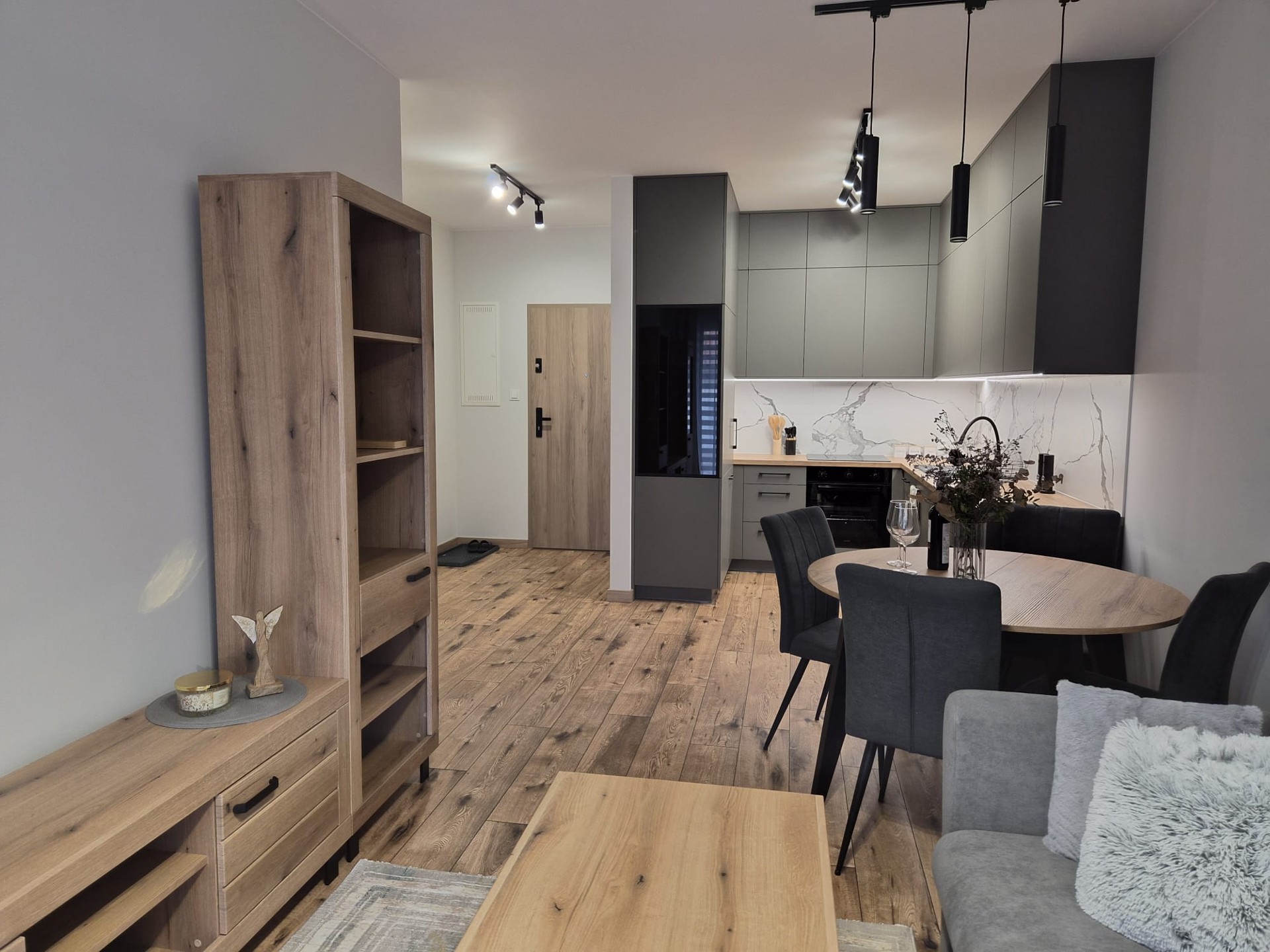 Mieszkanie do wynajęcia, 56 m² Staromieście