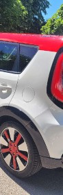 Kia Soul EV-4