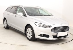 Ford Mondeo VIII , Klimatronic, Parktronic, Podgrzewane siedzienia