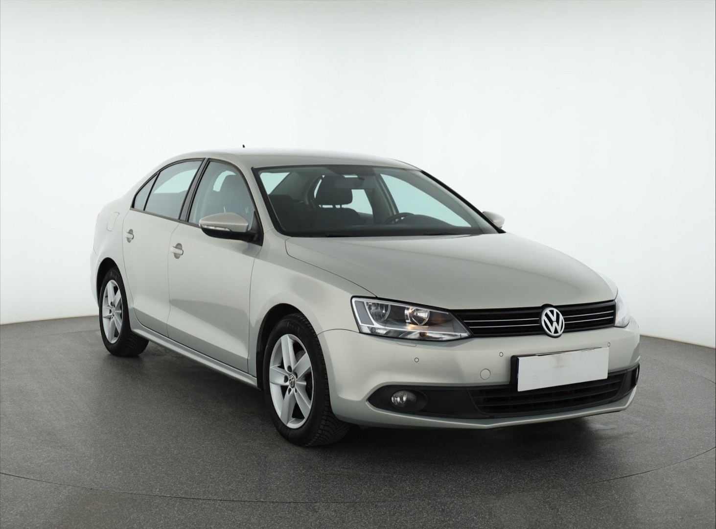 Volkswagen Jetta VI , Salon Polska, Klima, Tempomat, Parktronic,