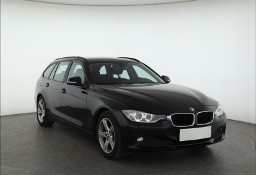 BMW SERIA 3 V (F30/F31/F34) BMW SERIA 3 , Navi, Xenon, Klimatronic, Tempomat, Parktronic,