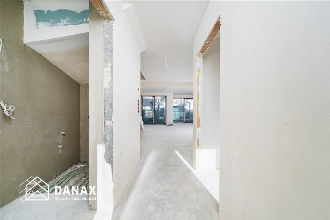 Dom w Piekarach w stanie DEWELOPERSKIM - Widok 3