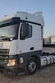 Mercedes-Benz actros-2