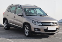 Volkswagen Tiguan , Salon Polska, DSG, Xenon, Bi-Xenon, Klimatronic, Tempomat,