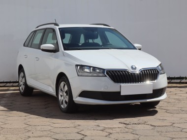 Skoda Fabia III , Salon Polska, 1. Właściciel, Serwis ASO, VAT 23%, Klima,-1