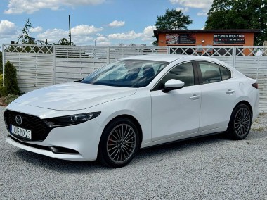 Mazda 3 IV-1
