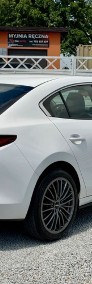 Mazda 3 IV-3