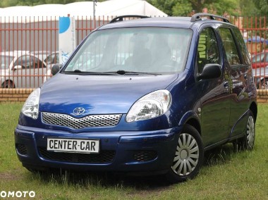 Toyota Yaris Verso-1