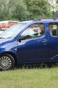 Toyota Yaris Verso-2