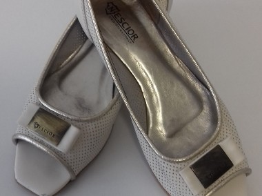 Buty damskie – skórzane sandały „Neścior”, do sprzedania-1