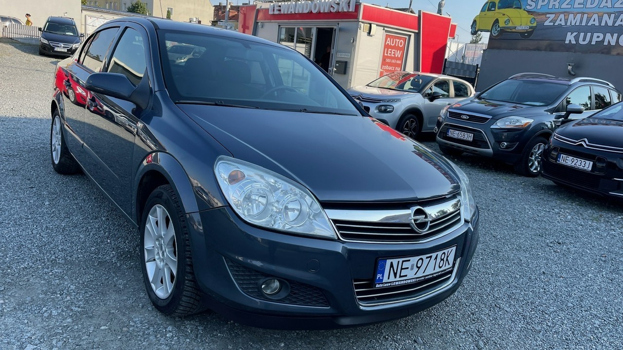 Opel Astra H 1.6 Benzyna Zarejestrowany Ubezpieczony