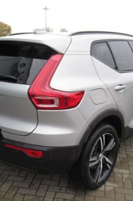 Volvo XC40 B3 Plus Dark 2.0 B3 Plus Dark (163KM) Kamera o zasięgu 360°-2