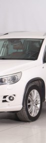 Volkswagen Tiguan , Salon Polska, Skóra, Xenon, Bi-Xenon, Klimatronic,-3
