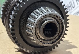 Claas Arion 620 640 650 Wałek Atakujący Koło Zębate Skrzyni Biegów 6005031582 6005031591