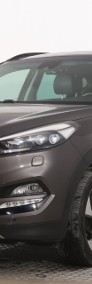 Hyundai Tucson , Serwis ASO, Skóra, Navi, Klimatronic, Tempomat, Parktronic,-3