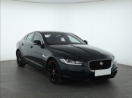 Jaguar XE I 180 KM, Skóra, Navi, Xenon, Bi-Xenon, Klimatronic, Tempomat,