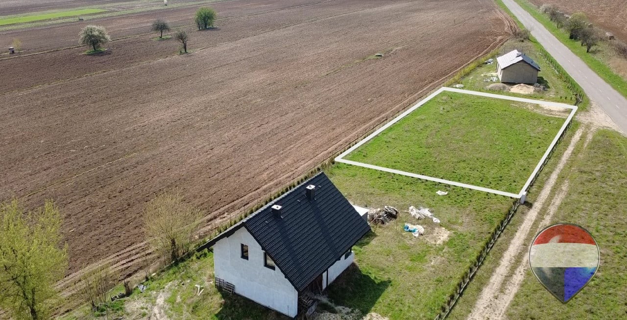działka lub grunt na sprzedaż