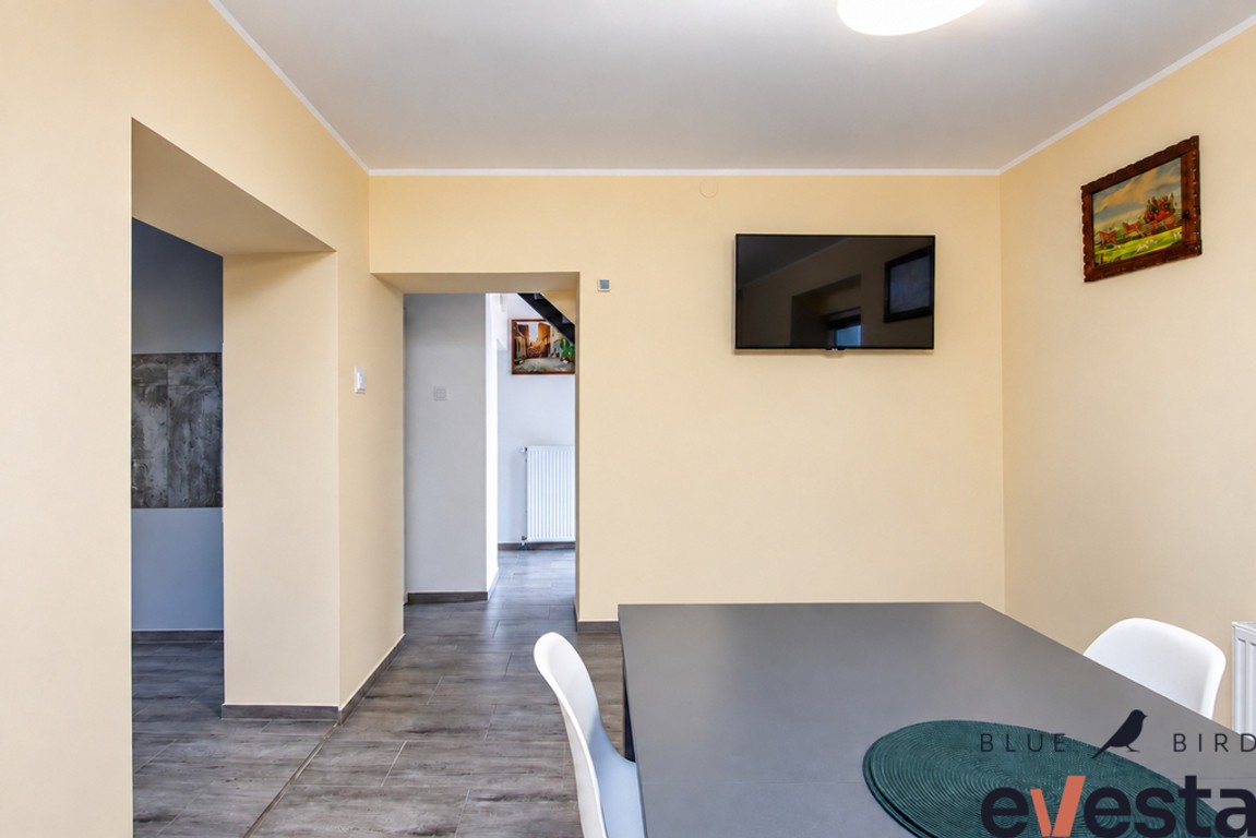 Dom na sprzedaż, 4 pokoje, 150 m², Kostomłoty