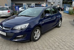 Opel Astra J