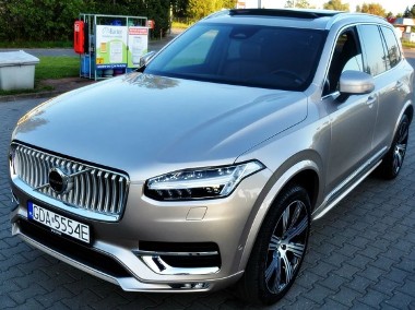Volvo XC90 V-1