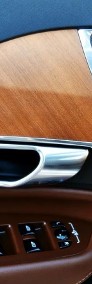 Volvo XC90 V-4