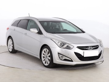 Hyundai i40 , Automat, Navi, Xenon, Bi-Xenon, Klimatronic, Tempomat,