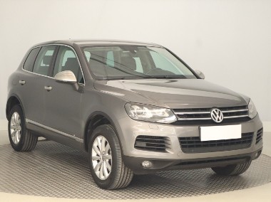 Volkswagen Touareg II , Salon Polska, Serwis ASO, 240 KM, Automat, Navi, Xenon,-1