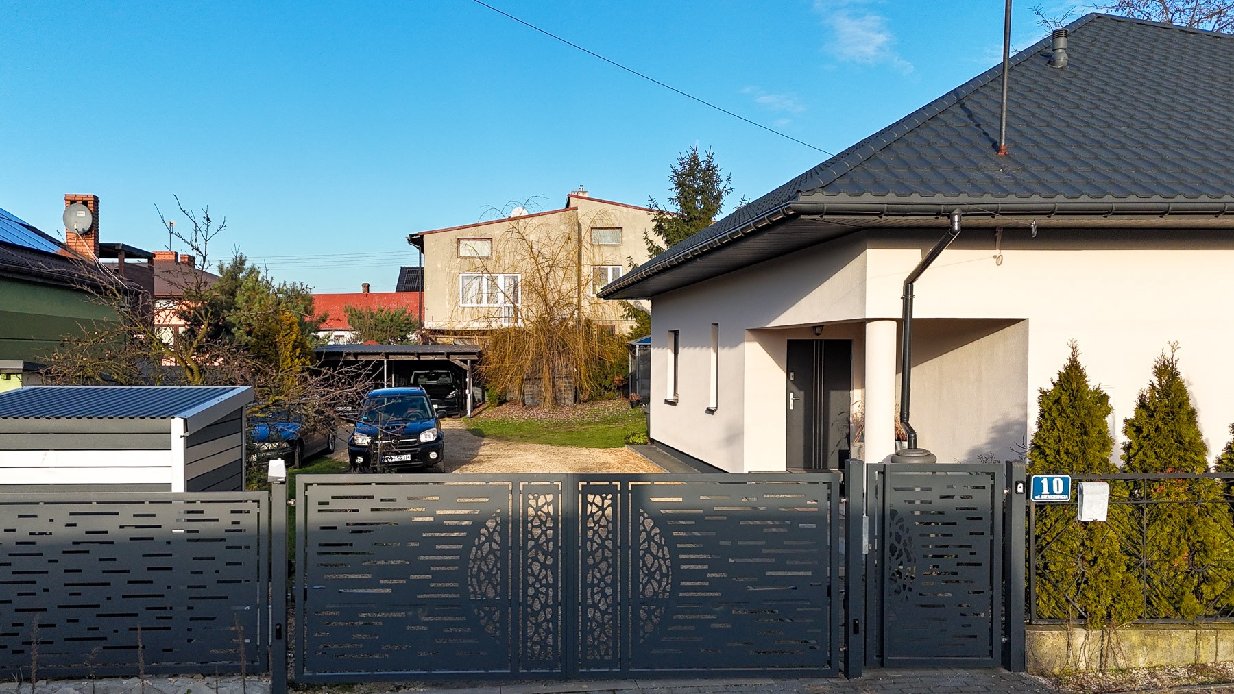 Dom przy Zamku Olsztyn 96 m² 3 sypialnie działka 750 m² - Widok 3