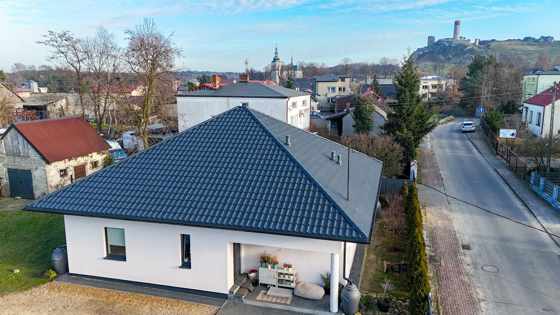 Dom przy Zamku Olsztyn 96 m² 3 sypialnie działka 750 m² - Widok 4