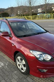 Hyundai i30 I Niezawodna i mocna benzyna/Klimatyzacja/Isofix/Drugie koła/Czujniki-2