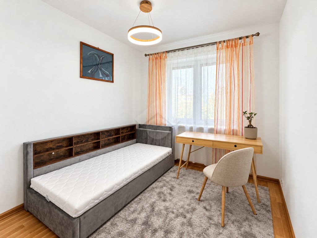 Mieszkanie na wynajem, 54 m² Os. Dywizjonu 303