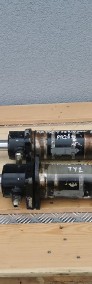 Massey Ferguson 8937 {Cylinder hydrauliczny skrętu}-4