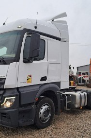Mercedes-Benz Actros-2